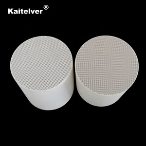 Filtro <span class=keywords><strong>de</strong></span> partículas diésel <span class=keywords><strong>de</strong></span> <span class=keywords><strong>carburo</strong></span> <span class=keywords><strong>de</strong></span> <span class=keywords><strong>silicio</strong></span> cerámico SIC DPF monolito <span class=keywords><strong>de</strong></span> cerámica <span class=keywords><strong>de</strong></span> panal para convertidor catalítico <span class=keywords><strong>de</strong></span> coche - Product Image 4