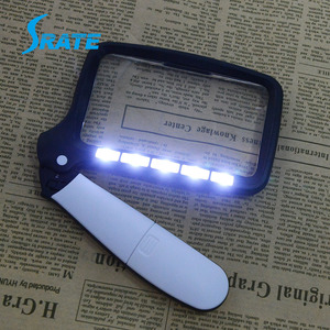 <span class=keywords><strong>Loupe</strong></span> à main avec lumière <span class=keywords><strong>Loupe</strong></span> <span class=keywords><strong>rectangulaire</strong></span> pliable avec lumière LED <span class=keywords><strong>pour</strong></span> lire des cartes des journaux - Product Image 4