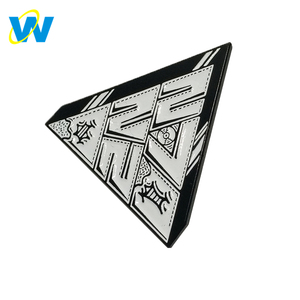2018 Nouvelle arrivée <span class=keywords><strong>papillon</strong></span> d'embrayage fermoir vis pin dos personnalisé triangle doux émail broches dropshipping - Product Image 4