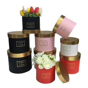 豪華な保存されたバラの花の結婚式のポータブルギフト陶器包装カスタムラウンドピンクの紙箱窓付き