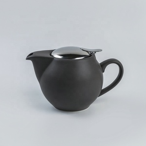Estilo Oriental exquisita moderna diseño redondo negro <span class=keywords><strong>mate</strong></span> de porcelana té <span class=keywords><strong>con</strong></span> colador de té - Product Image 1