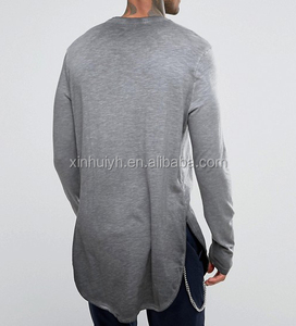 Hombres rayas extended Curved hem manga larga gris inferior bifurcado hip hop camiseta - Product Image 2