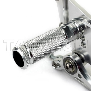 Billet CNC En Aluminium Pièces De <span class=keywords><strong>Moto</strong></span> Arrière Set Pour <span class=keywords><strong>DUCATI</strong></span> <span class=keywords><strong>Monster</strong></span> 696 796 - Product Image 3
