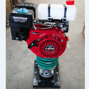 Đất Cát Multiquip Compactor Làm Xáo Trộn Rung Đầm Đầm - Product Image 2