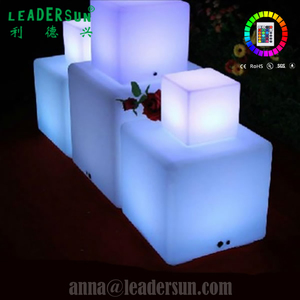 20 CENTIMETRI <span class=keywords><strong>Multi</strong></span> colore luci di notte del <span class=keywords><strong>LED</strong></span> del cubo di lettura lampada da tavolo per la casa e ristoranti - Product Image 6