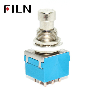 9PIN ثنائي الفينيل متعدد الكلور مصباح كهربي سفلي للحصول على تأثيرات الغيتار الدواسة مربع ستومب ، القدم مفتاح معدني صحيح تجاوز الغيتار الاكسسوارات - Product Image 1