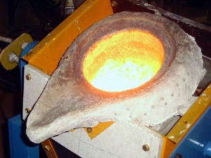 Creusets <span class=keywords><strong>en</strong></span> graphite pour la <span class=keywords><strong>fonte</strong></span> du fer 5kg 25kg 30kg 60kg 80kg 160kg - Product Image 3