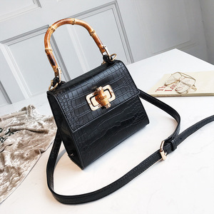 Femminile modello di <span class=keywords><strong>borsa</strong></span> di <span class=keywords><strong>coccodrillo</strong></span> piccola piazza femminile nuova estate di spalla di modo crossbody sacchetto di bambù del sacchetto del supporto - Product Image 4