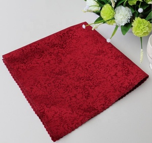 Serviettes <span class=keywords><strong>de</strong></span> <span class=keywords><strong>table</strong></span> en <span class=keywords><strong>tissu</strong></span> <span class=keywords><strong>de</strong></span> haute qualité pour mariage - Product Image 1