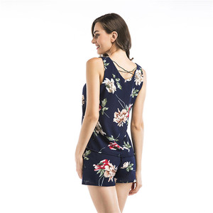 Casual sin Mangas de gasa chaleco pantalones cortos con estampado Floral de 2 unidades conjunto de pantalones de las mujeres - Product Image 2