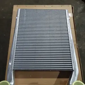 HOWO A7 420hp engine รถบรรทุกอะไหล่ WG9918530002 Intercooler