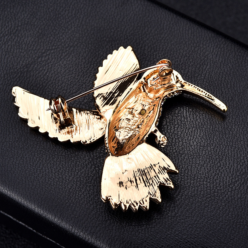 Broche Napier Oiseau Bleu En Vol - émail Et Strass, Neuve Avec Boîte Cadeau, Style Printemps