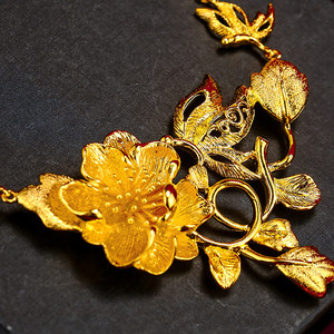 S701020004 Xuping Juego de Joyería de 5 Piezas con Flores Caladas, Brazalete, Pendientes, Anillo, Collar, Chapado en Oro de 24K para Novia - Product Image 6