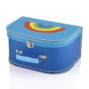 Carton Rétro <span class=keywords><strong>Vintage</strong></span> En Plastique Poignée de <span class=keywords><strong>Couture</strong></span> Enfants Mini Valise Cadeau Boîte - Product Image 1
