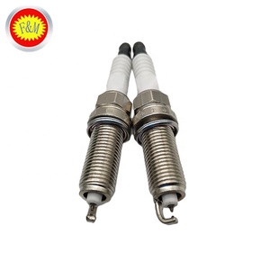 Bujía de motor para coche, OEM <span class=keywords><strong>IXEH20TT</strong></span> 4711, precio competitivo, venta al por mayor - Product Image 1