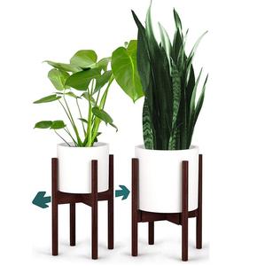 Supporto <span class=keywords><strong>per</strong></span> Piante in Legno di Bambù Stile Metà Secolo, Regolabile <span class=keywords><strong>per</strong></span> <span class=keywords><strong>Interni</strong></span>, <span class=keywords><strong>per</strong></span> Vasi e Fioriere, in Noce Nero e Bambù Scuro - Product Image 1