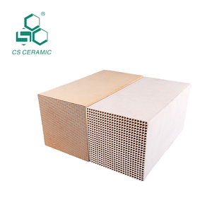 Nid d'abeilles Monolithe En Céramique pour RTO traitement thermique accumulateur - Product Image 1