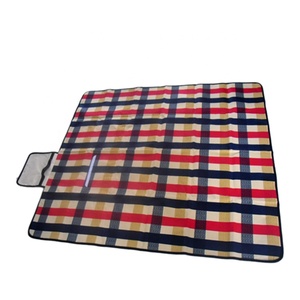 Excellent quality plaid (<span class=keywords><strong>eiffel</strong></span> <span class=keywords><strong>tower</strong></span>) 패턴 100% polyester 된 벤치와 캠핑 담요 - Product Image 3