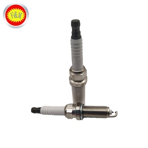 Bujía de motor para coche, OEM <span class=keywords><strong>IXEH20TT</strong></span> 4711, precio competitivo, venta al por mayor - Product Image 3