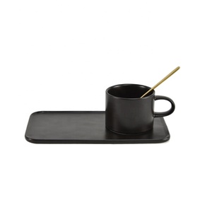 Tazze <span class=keywords><strong>bianche</strong></span> personalizzabili all'ingrosso della maniglia dell'<span class=keywords><strong>oro</strong></span> tazze da caffè turche in ceramica per il ristorante - Product Image 2