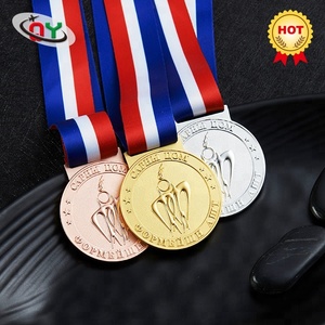 <span class=keywords><strong>Venta</strong></span> caliente <span class=keywords><strong>de</strong></span> alta calidad bajo precio bádminton medalla <span class=keywords><strong>de</strong></span> plata - Product Image 3
