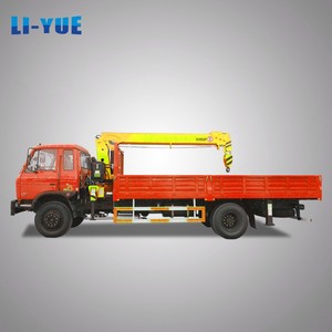 <span class=keywords><strong>Grue</strong></span> Manipulatrice Dongfeng 4x2 5 Tonnes Montée sur <span class=keywords><strong>Camion</strong></span> <span class=keywords><strong>avec</strong></span> Prix Raisonnable - Product Image 3