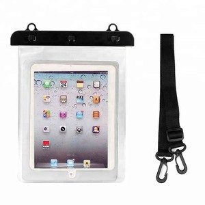 Custodia impermeabile universale in PVC per cellulare OEM con cordino - Product Image 4