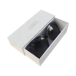 Custom sunglass packaging box 3D game glasses custom collapsible magnetic box Ultraviolet-proof sunglasses custom packaging box