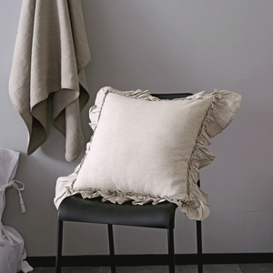 Dropshipping 100% <span class=keywords><strong>Housse</strong></span> <span class=keywords><strong>de</strong></span> <span class=keywords><strong>coussin</strong></span> en <span class=keywords><strong>lin</strong></span> carré à volants avec technique tissée à motif solide pour la maison, l'hôtel et l'hôpital. - Product Image 3