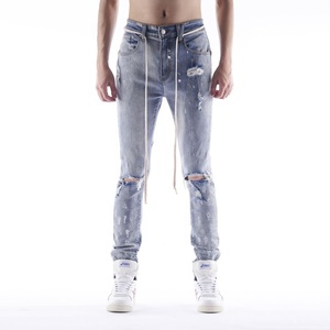 Encuentre el mejor fabricante de jeans modernos para hombre y jeans modernos  para hombre para el mercado de hablantes de spanish en alibaba.com