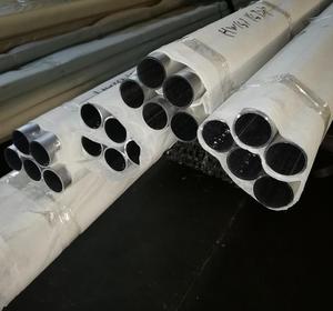 Tubo <span class=keywords><strong>de</strong></span> aluminio extruido personalizado, suministro <span class=keywords><strong>de</strong></span> fábrica - Product Image 2