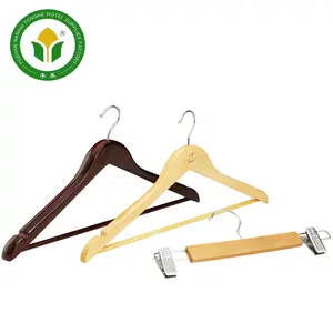 Wholesale hotel rubber wooden hangers clothes hangers