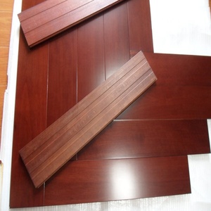 Sol de bois naturel en <span class=keywords><strong>acajou</strong></span> africain, revêtement UV, couleur naturelle, vente en gros - Product Image 1