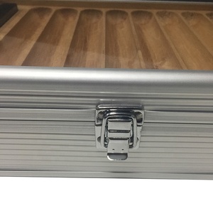 3 días Envío rápido 3 capas de madera de cedro de aluminio fuera de puro humidores <span class=keywords><strong>para</strong></span> UIsed Humidor gabinete - Product Image 6