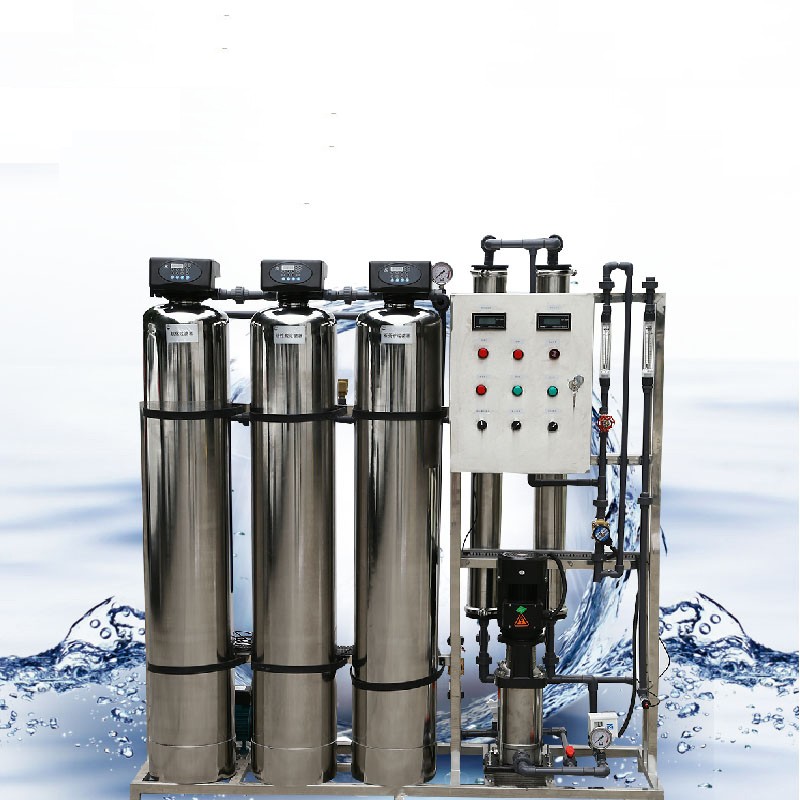 Деионизатор воды, устройство для очистки воды, установка для очистки отходов