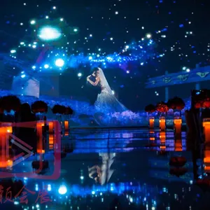 Écran d'eau spectacle eau écran film d'eau comme marina bay à Singapour