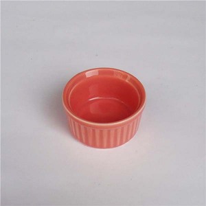 Precio barato soufflé moldes platos color <span class=keywords><strong>rosa</strong></span> personalizada de cerámica de <span class=keywords><strong>gres</strong></span> hornear - Product Image 1
