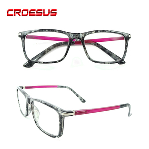 Occhiali da Lettura di Alta Qualità con Montatura Quadrata per Donna, Economici e di Marca, con Custodia - Product Image 4