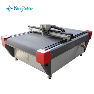 Machine de découpe vibratoire numérique 2026 pour tapis en PET, PVC, rideaux et feuilles de <span class=keywords><strong>fibres</strong></span>, avec couteau oscillant, fabriquée en Chine - Product Image 2