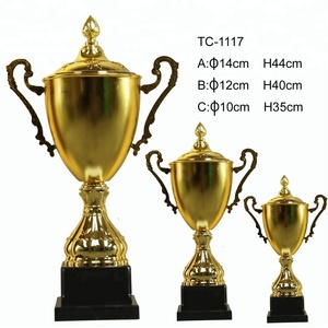 Resina Metálicos Trofeo Oscar Figura base de cristal - Product Image 4