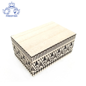 Personalized Wooden Gift Box DIY Treasure Storage Chest, Table Top Decorative Wood Keepsake Memory Box