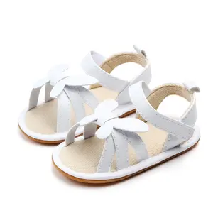 新款硬鞋底 TPR 白色婴儿步行凉鞋女童凉鞋