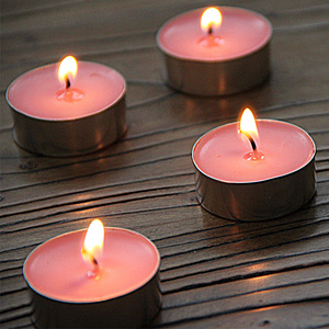 Chine fournisseur <span class=keywords><strong>de</strong></span> haute qualité personnalisé <span class=keywords><strong>de</strong></span> luxe <span class=keywords><strong>de</strong></span> <span class=keywords><strong>cire</strong></span> <span class=keywords><strong>de</strong></span> <span class=keywords><strong>soja</strong></span> bougie parfumée en verre - Product Image 2