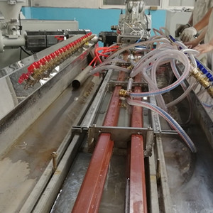 [Es Dây Chuyền Sản Xuất Vườn WPC PE/Máy Đùn Pallet Gỗ Nhựa/Máy Nhựa Gỗ - Product Image 3