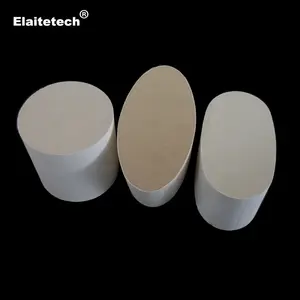 Refractory cordierite ceramic honeycomb catalyst substrate for automobiles