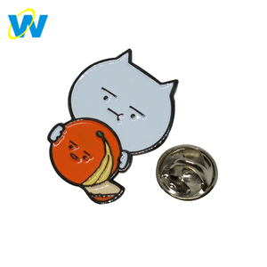 China fabricantes <span class=keywords><strong>de</strong></span> china suave esmalte solapa pin cat Placa <span class=keywords><strong>de</strong></span> pines <span class=keywords><strong>de</strong></span> solapa sin mínimo - Product Image 4