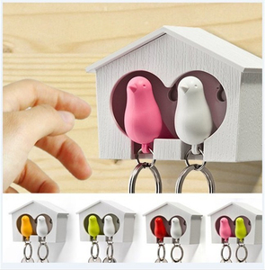 Fiesta encantadora <span class=keywords><strong>casa</strong></span> de pájaro llavero titular pájaro silbato clave sparrow anillo decoración del hogar - Product Image 2