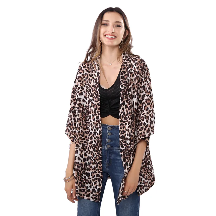 Novo design curto cardigan rayon impressão senhoras leopardo kimono