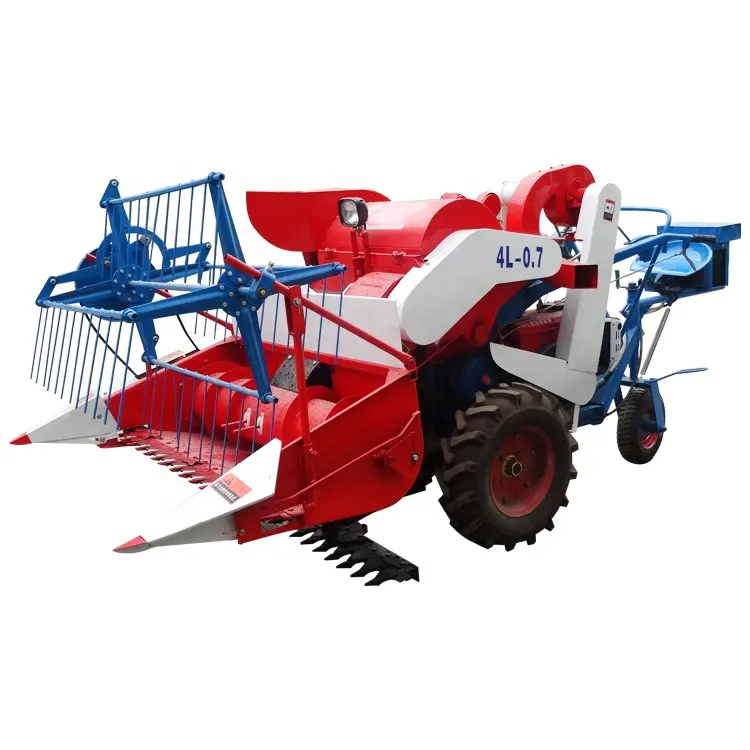 New Farm Equipment Harvester Machine Small Wheel Type Combine harvester