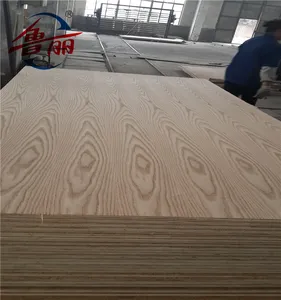 Papan MDF Laminasi Lapisan Kayu Ek Merah 18Mm